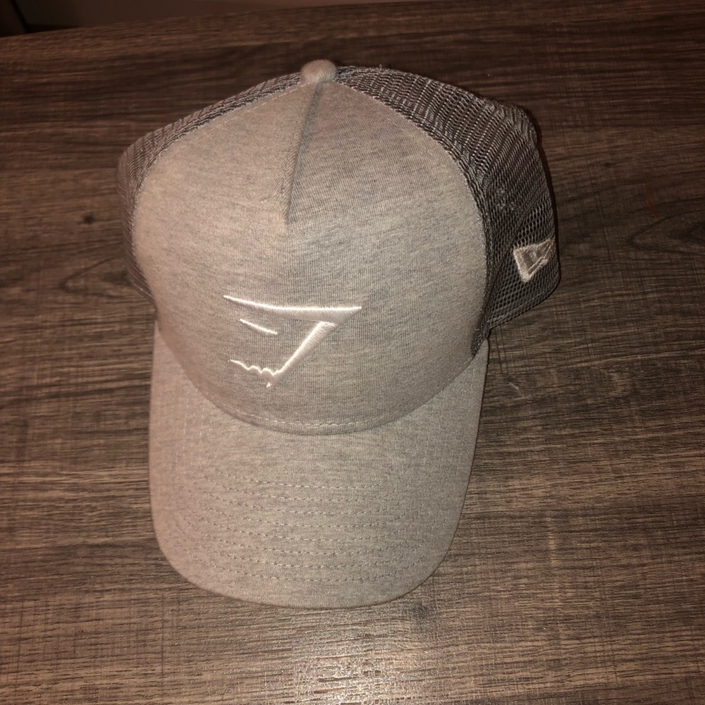 New era gym shark grey snap back no stains